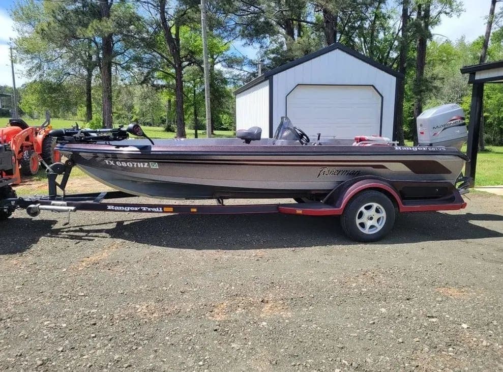1998 Ranger 681VS, view
