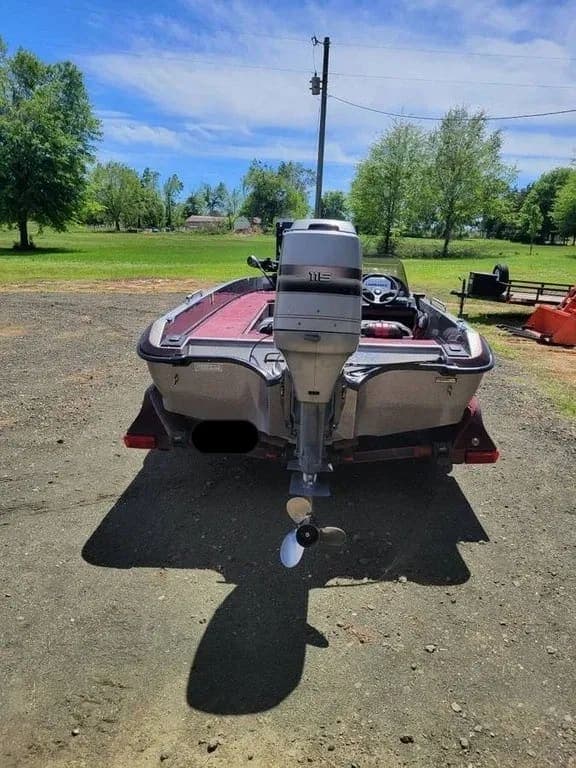 1998 Ranger 681VS, view